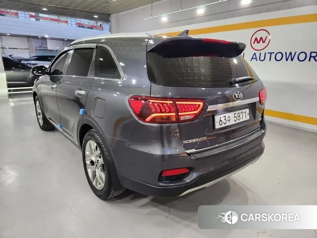 Kia The New Sorento id 3733338 из Кореи 14