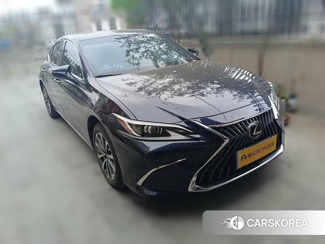 Lexus ES 2024 Синий из Китая, фото 4