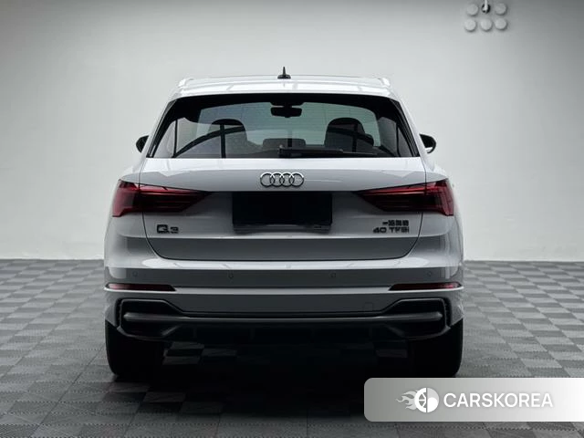 Audi Q3 id 4320684 из Китая 22