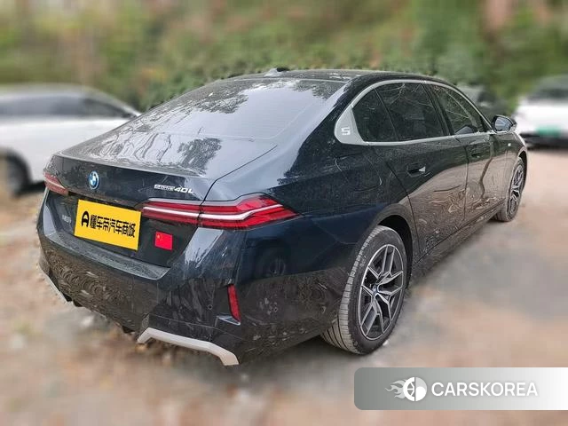 BMW i5 2025 Черный из Китая, фото 4