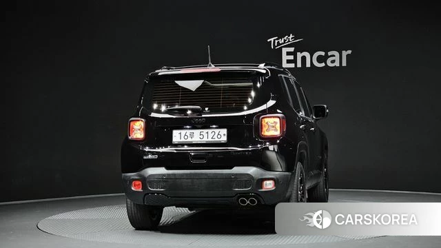 Jeep Renegade id 4536450 из Кореи 27