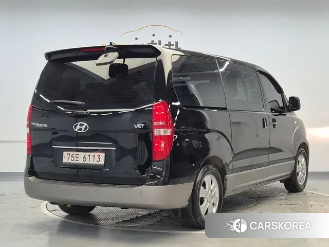 Hyundai The New Grand Starex id 3536345 из Кореи 13