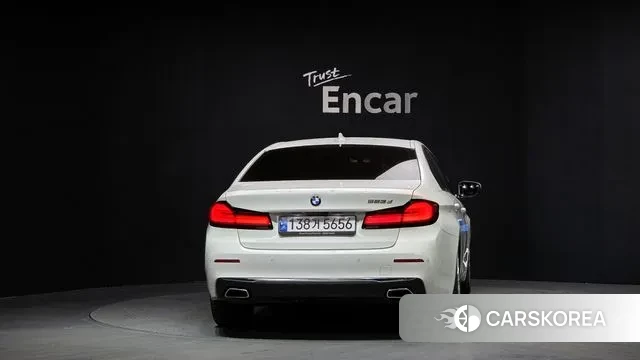 BMW 5 Series (G30) id 3615320 из Кореи 14