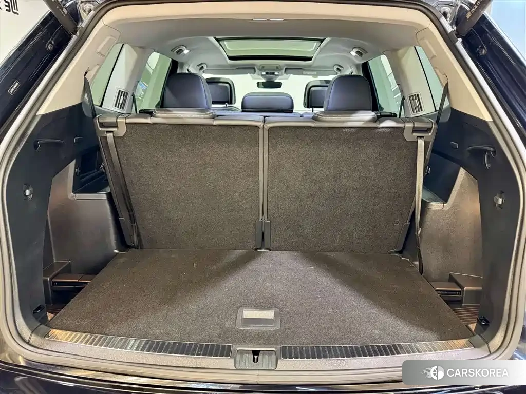 Volkswagen Teramont id 4546236 из Китая 24