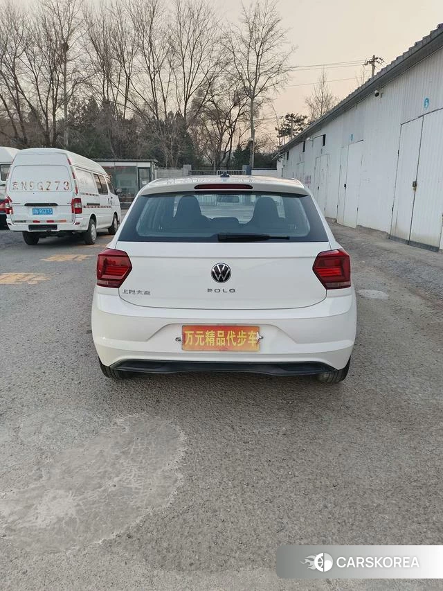 Volkswagen Polo 2021 Белый из Китая, фото 4