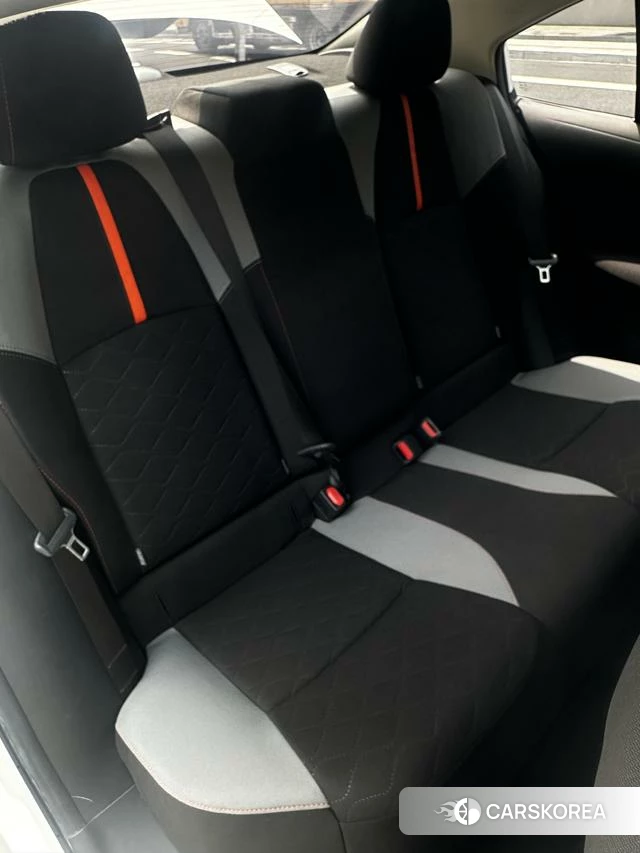 Toyota Corolla id 4261247 из Китая 16