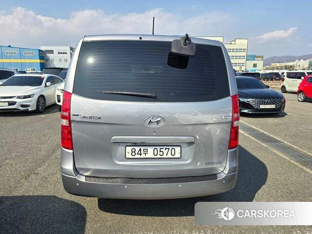 Hyundai The New Grand Starex id 4948520 из Кореи 13