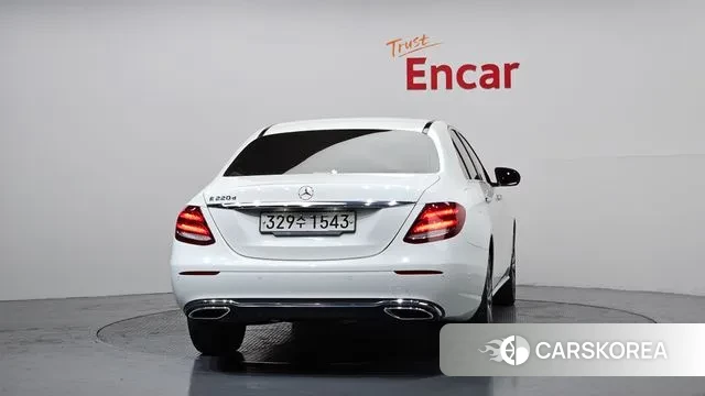 Mercedes-Benz E-Class W213 id 3672175 из Кореи 14