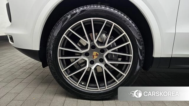 Porsche Cayenne (PO536) id 4651775 из Кореи 28
