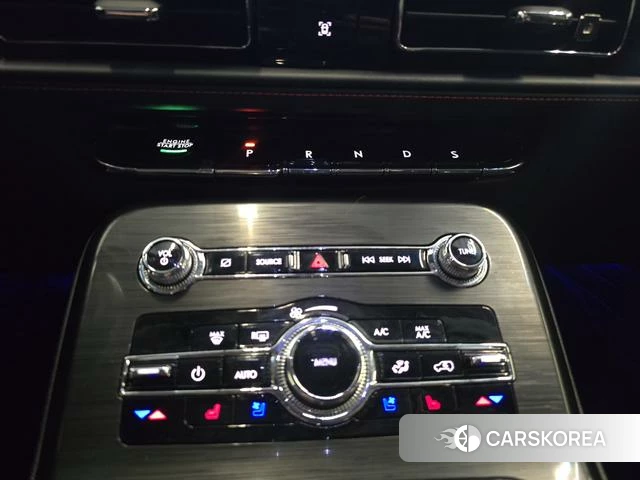 Lincoln Navigator id 4254786 из Китая 10