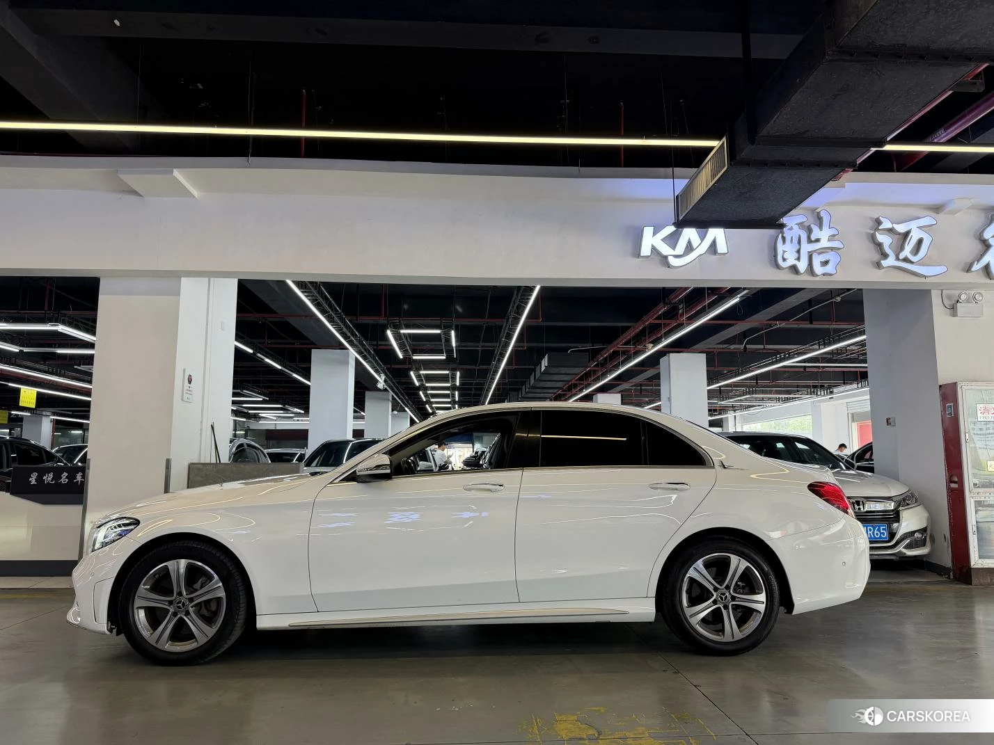 Mercedes-Benz Class C id 4452282 из Китая 24