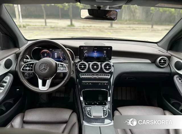 Mercedes-Benz GLC 2021 Черный из Китая, фото 4