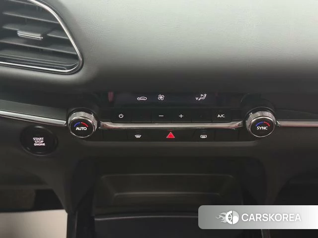 Mazda CX-30 id 4321326 из Китая 18