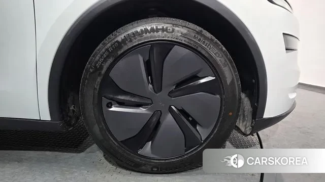 Tesla Model Y id 3507189 из Кореи 14