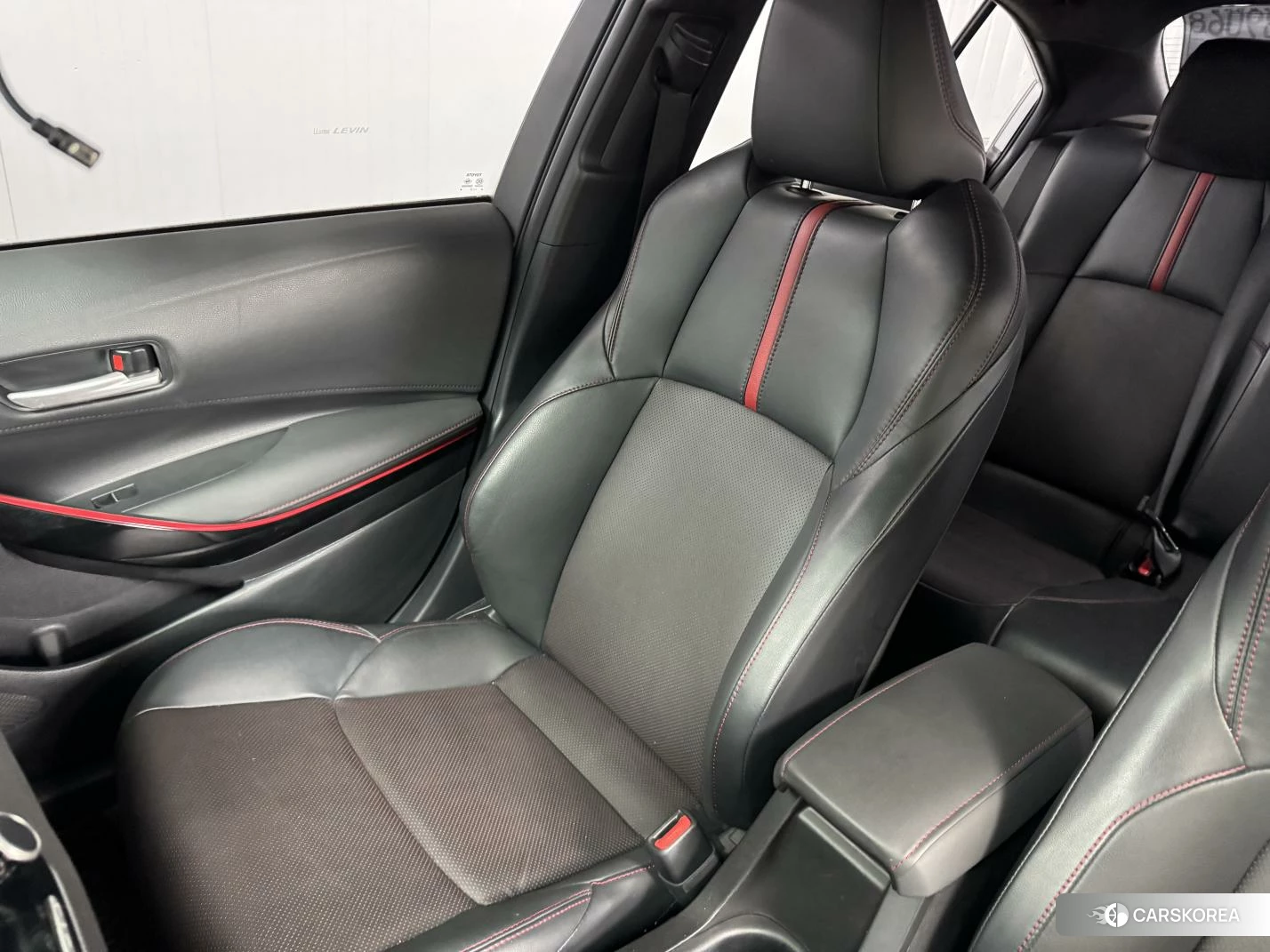 Toyota Lei Ling id 4406043 из Китая 16