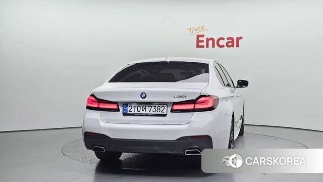 BMW 5 Series (G30) id 4230676 из Кореи 14