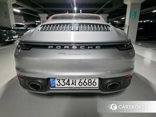 Porsche 911(992) id 4330824 из Кореи 8