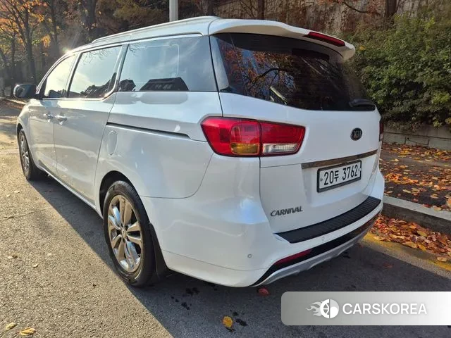 Kia All New Carnival id 3500120 из Кореи 14