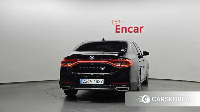 Hyundai Grandeur IG id 4378002 из Кореи 14