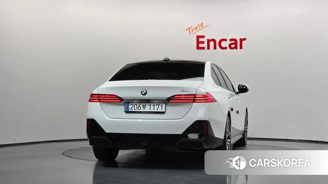 BMW 5 Series (G60) id 4783498 из Кореи 27