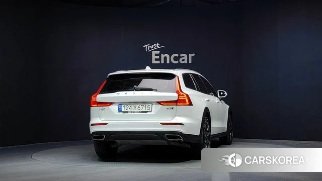 Volvo V60 Cross-Country 2nd Generation id 4355491 из Кореи 14