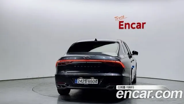 Hyundai The New Grandeur IG Hybrid id 2712346 из Кореи 14