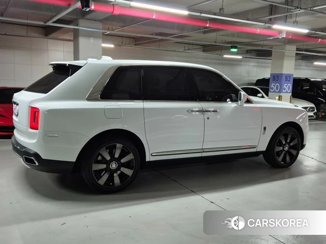 Rolls-Royce Cullinan id 4469211 из Кореи 14