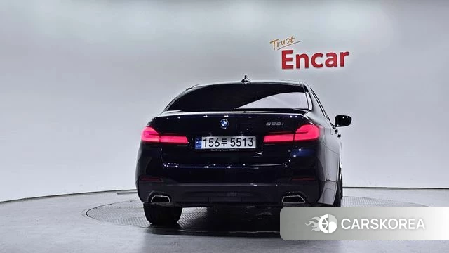 BMW 5 Series (G30) id 4360723 из Кореи 25