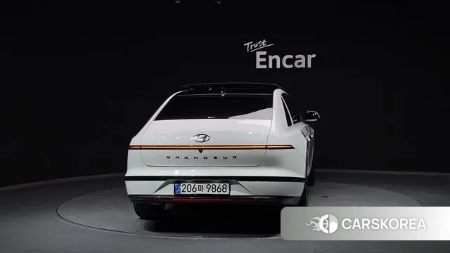 Hyundai Grandeur Hybrid (GN7) id 3278107 из Кореи 14