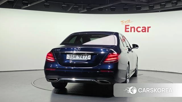Mercedes-Benz E-Class W213 id 4447517 из Кореи 27