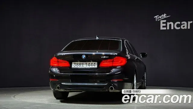 BMW 5 Series (G30) id 2210686 из Кореи 14