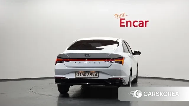 Hyundai Avante (CN7) id 3540938 из Кореи 14