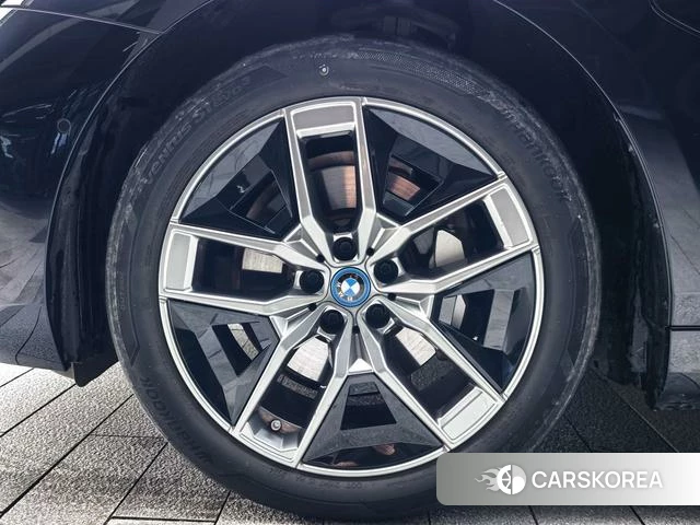 BMW i5 id 4271825 из Китая 19