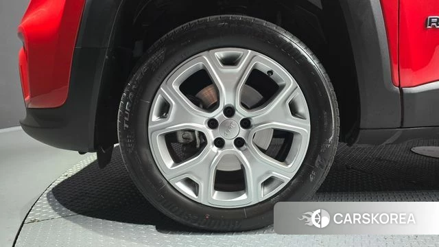 Jeep Renegade id 4244549 из Кореи 26