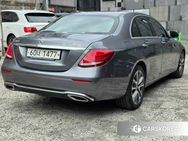 Mercedes-Benz E-Class W213 id 4514568 из Кореи 14