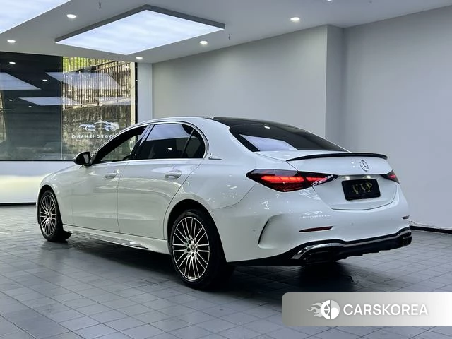 Mercedes-Benz Class C 2023 Белый из Китая, фото 6