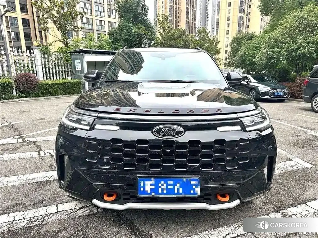 Ford Explorer 2024 Черный из Китая, фото 4