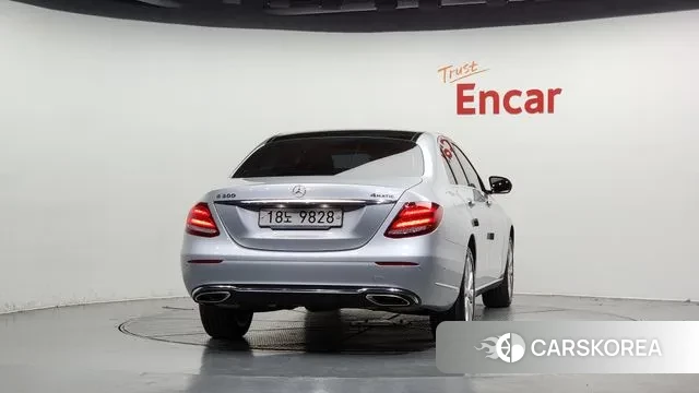 Mercedes-Benz E-Class W213 id 3284231 из Кореи 14