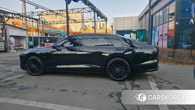 Hyundai Grandeur (GN7) id 3817691 из Кореи 14