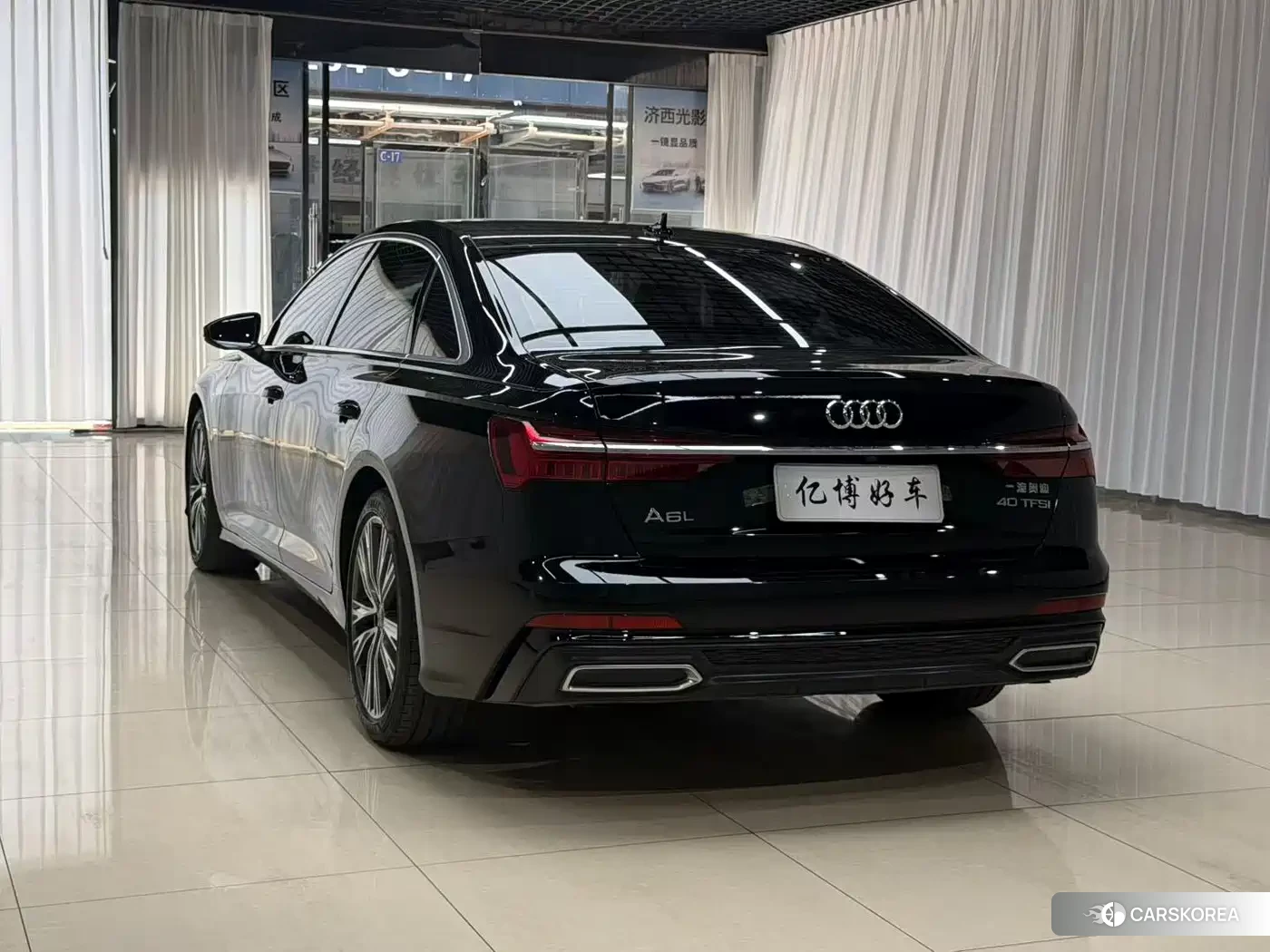 Audi A6L 2021 Черный из Китая, фото 4