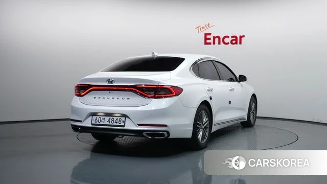 Hyundai Grandeur IG id 4246023 из Кореи 26