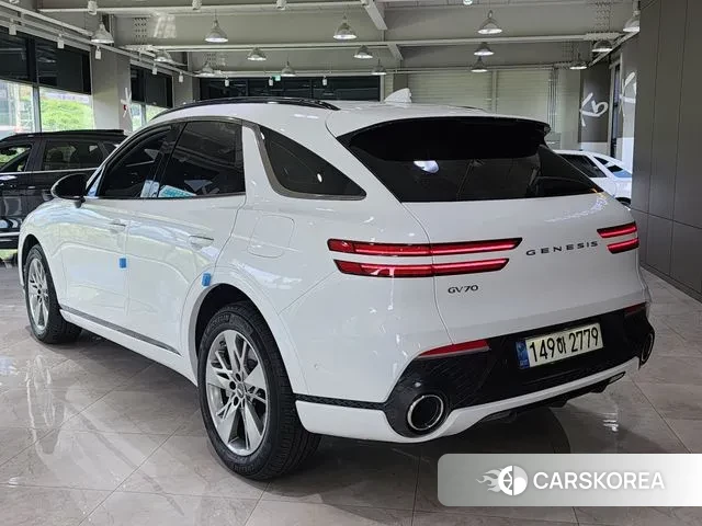 Genesis GV70 id 3252903 из Кореи 14