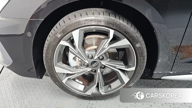 Audi A3 (8Y) id 3316274 из Кореи 14