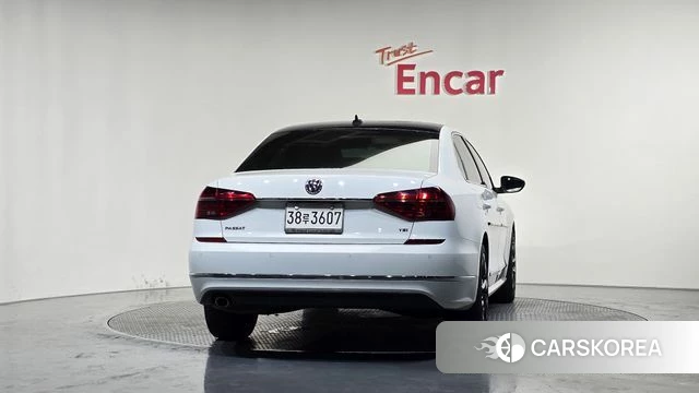 Volkswagen The New Passat id 4587306 из Кореи 14