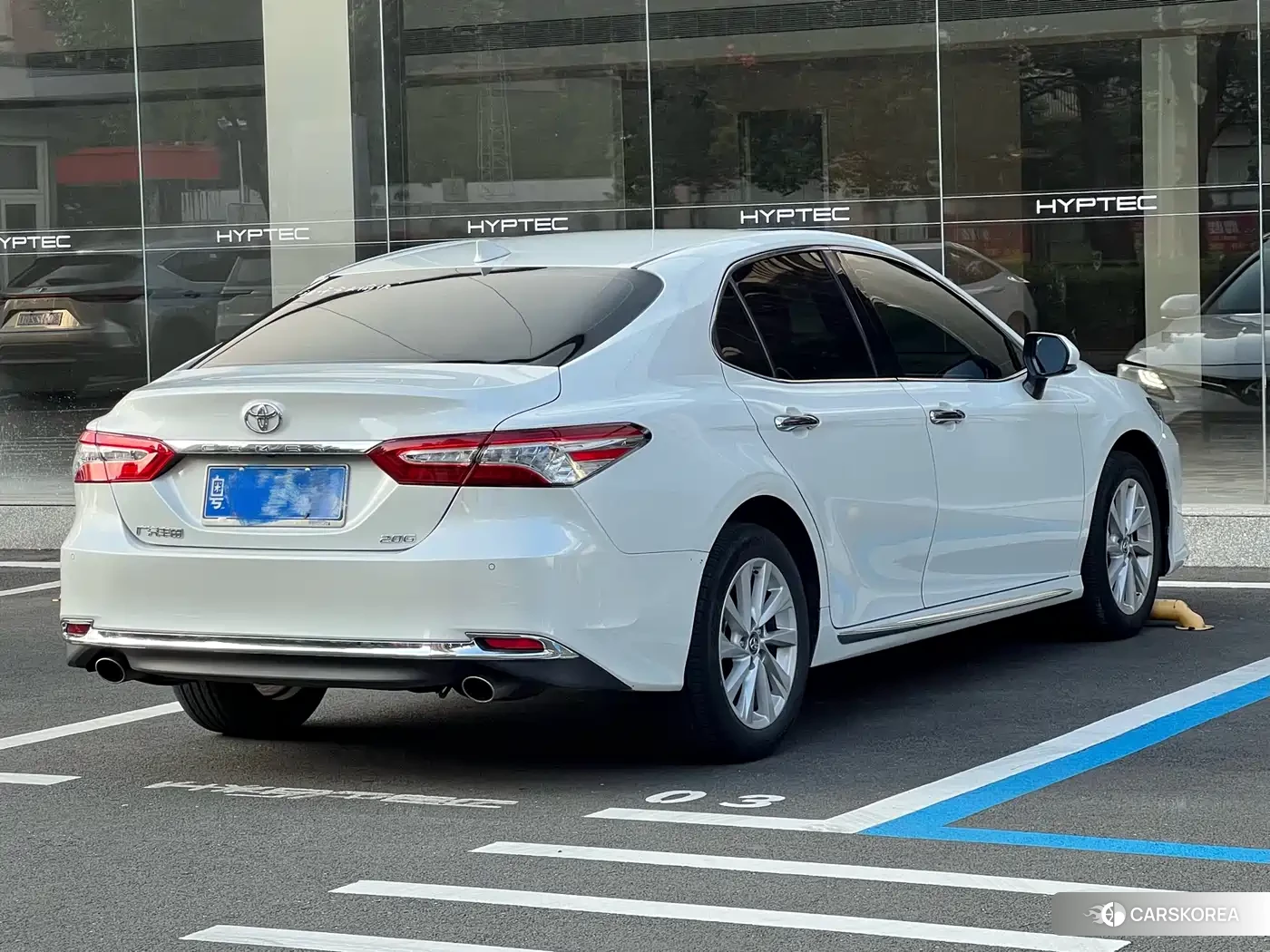 Toyota Camry 2023 Белый из Китая, фото 4