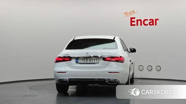 Mercedes-Benz E-Class W213 id 4763410 из Кореи 26