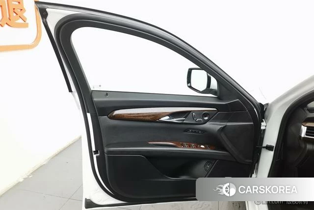 Cadillac CT6 id 4211275 из Китая 18