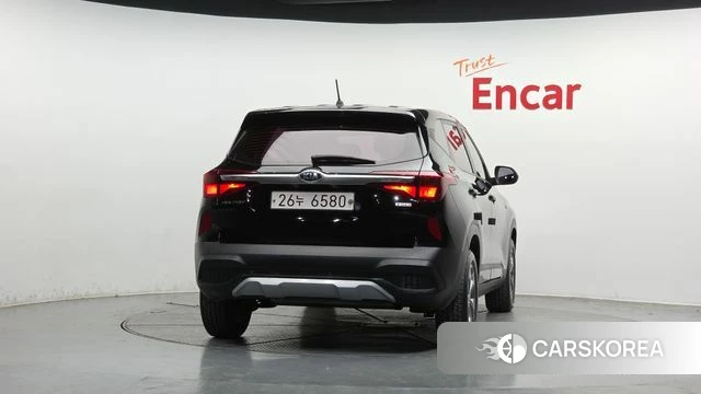 Kia Seltos id 3942579 из Кореи 14