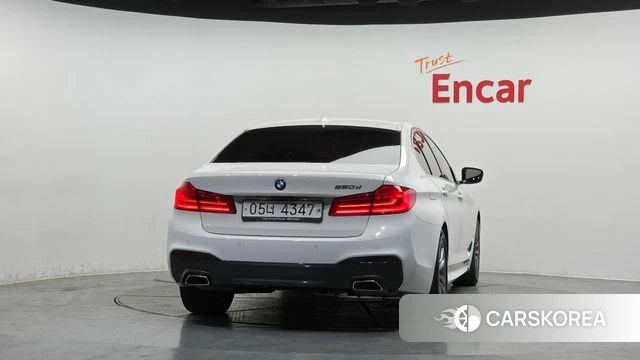 BMW 5 Series (G30) id 4581675 из Кореи 14