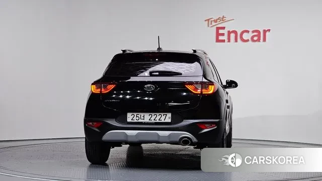 Kia Stonic id 3440077 из Кореи 14